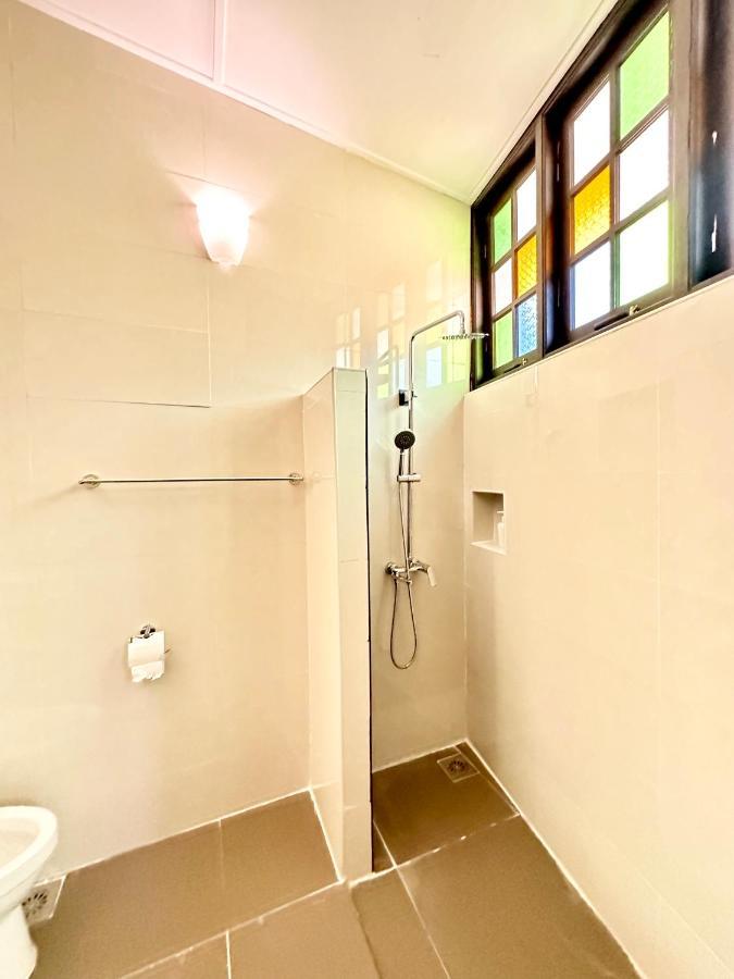 Madras Inn 58-1 Private Bathroom Georgetown Exterior foto